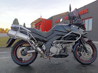Suzuki V strom dl 1000 - 10