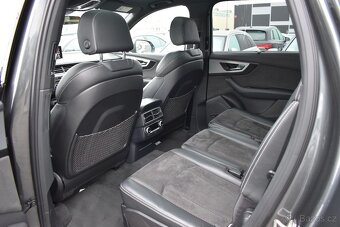 Audi Q7 3.0 TDI 200kW S-LINE 7.MÍST TAŽNÉ BOSE PANO. ČR - 10