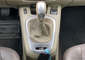 Renault Scénic 2.0DCi AUTOMAT NAVI KŮŽE automat 110 kw - 10