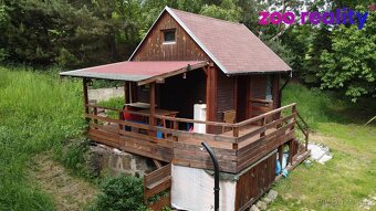 Chata, Dřevce, 1362 m2, okr. Litoměřice - 10