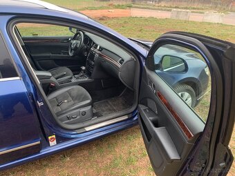 Škoda Superb combi 3.6 FSI - 10