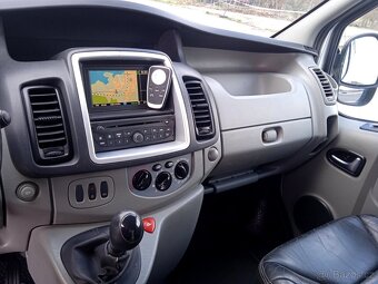 OPEL VIVARO LONG 2,5 CDTI 107kW RV2011 VELKÁ VÝBAVA 1MAJITEL - 10