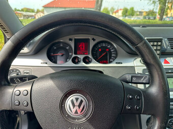 VW Passat Variant 2.0 TDI 103 kW BMP - 10