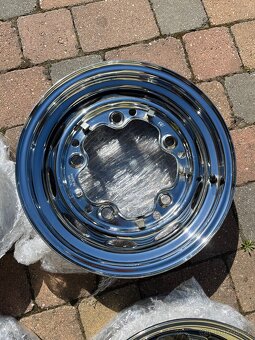 Kola VW brouk R15 5x205 - 10