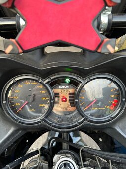 Suzuki DL 650 V-Strom - 10