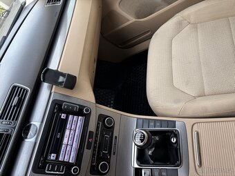 Volkswagen Passat B7 - 10