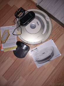 Irobot Roomba 621 - 10