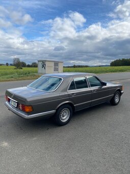 Mercedes Benz W126 380 SE - 10