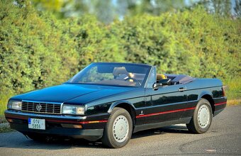 Cadillac Allante cabrio, convertible - 10