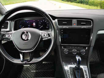 VW e-Golf 36kw, TEPELNÉ ČERPADLO, Super výbava - 10