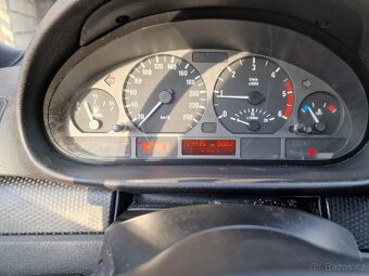 BMW e46 330d 135kw SportSize Rok výroby 2003 Najeto 224tis V - 10