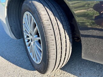 ALFA ROMEO 147 1,9 JTD - 10