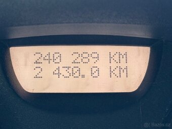 Prodám auto Renault Megane - 10