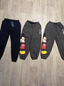 Prodám kraťasy, trika.... - 10