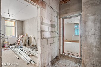 Prodej vícegeneračního domu 452 m², Osek, ev.č. 00938 - 10