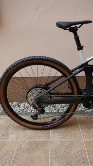 ELEKTRO CELOPERO Bulls Sonic EVO AM SX 1 UD Carbon//NOVÉ - 10