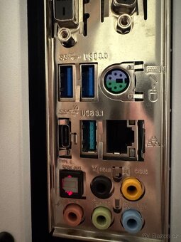 PC 33 Fractal Design Focus 2 TG White - 10