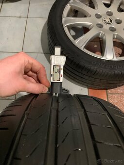 Alu kola Škoda R17 5X112 LETNÍ PNEU 225/45 R17 SPUTNIK - 10