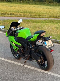 Kawasaki zx-6r - 10