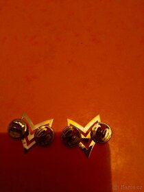 USA HODNOSTÍ ODZNAK SERGEANT - 10