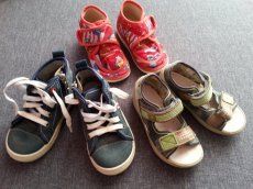 8x dětské botičky vel. 23. - 10