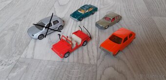 modely - autíčka Volkswagen - 10
