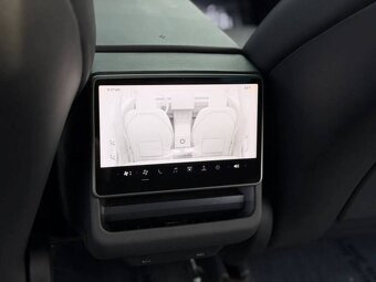 2024 Tesla Model 3 Long Range - 10