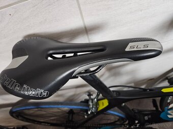 Giant Advanced - 10