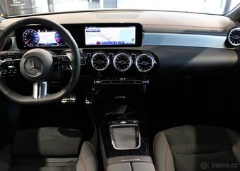 Mercedes-Benz CLA Shooting Brake AMG Line benzín automat - 10
