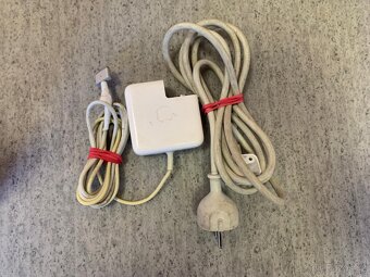 MacBook Air 13" A1466 (2015) 128GB + nabíječka - 10