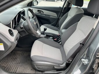 Chevrolet Cruze 1.6i 83kw 1. maj. koup. ČR naj.98t - 10