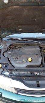 Renault laguna 1.9 dci - 10