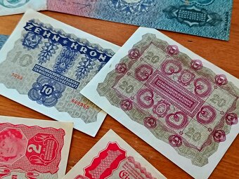 Staré bankovky Rakousko-Uherska (50, 20, 10, 2, 1 koruna) - 10