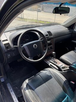 Prodám Ssangyong Rexton 3.2 v6 162kw r.v 2006 - 10