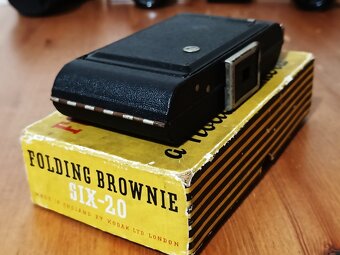 KODAK Foilding "Brownie" SIX-20 by England (1925)+krabička - 10