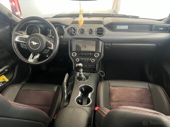 Ford Mustang - 10