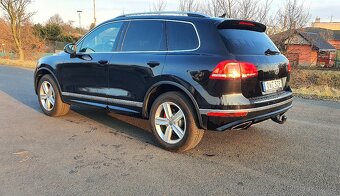 Volkswagen Touareg 3.0 TDI Automat 4X4 r.v. 2017 - 10