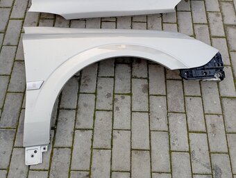 Přední blatníky Opel Vectra facelift 2008 - 10