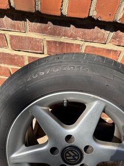 Alu kola r15, 5x112 + letní pneu 205/65 R15 - 10