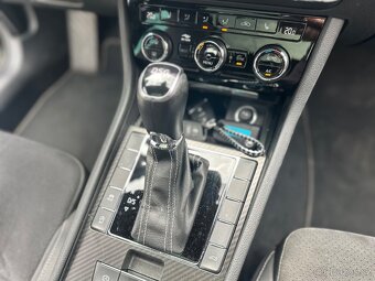 ŠKODA SUPERB SPORTLINE 2.0 TDI 110 KW DSG Cockpit 2022 133tm - 10
