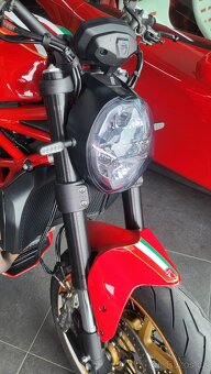 Ducati monster - 10