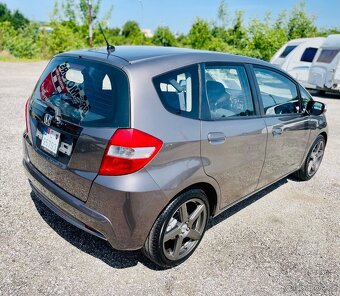 Honda Jazz 1.4 VTec rok.2012 - 10