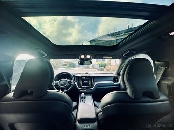 Volvo XC60, T8 AWD AUT ULTRA BLACK EDITON, Vzduch - 10