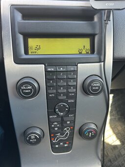 Prodám Volvo V50 2.0 TDI 100 Kw - 10