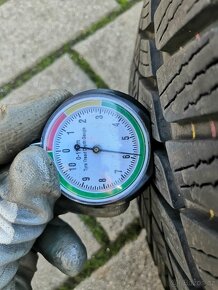 Zimní ALU sada BMW 205/55 R16 TPMS (RDC) - 10