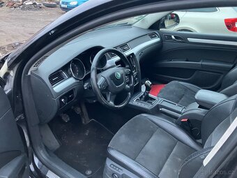 ŠKODA SUPERB II COMBI ELEGANCE 2.0Tdi 103kw-2012 - 10