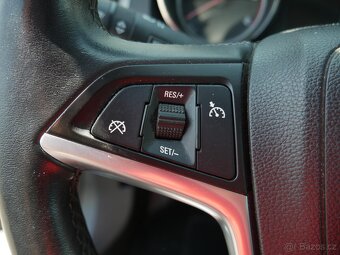 Opel Astra 1.7 CDTi , 81 kW nafta, 2012 - 10