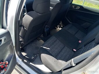 Peugeot 307 1.6 benzín 80Kw - 10