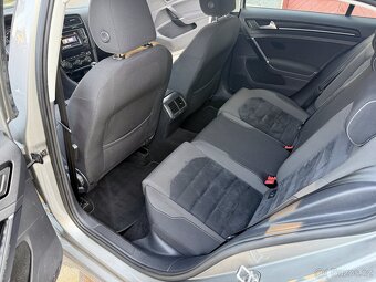 Volkswagen Golf, 1.4 TSI 90KW HIGHLINE CHROM. PAKET - 10