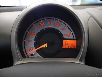 Peugeot 107 1.0, 2008, 50 kW, 69 285 km - 10